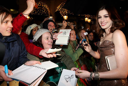 Лондонская премьера "Алиса в стране чудес"